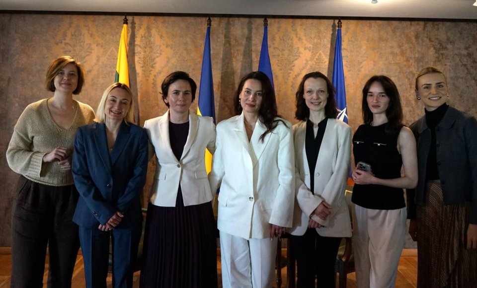 Pasirašytos sutartys su Ukrainos nevyriausybinėmis organizacijomis, laimėjusiomis 2026 m. Lietuvos vystomojo bendradarbiavimo ir demokratijos stiprinimo programos konkursą